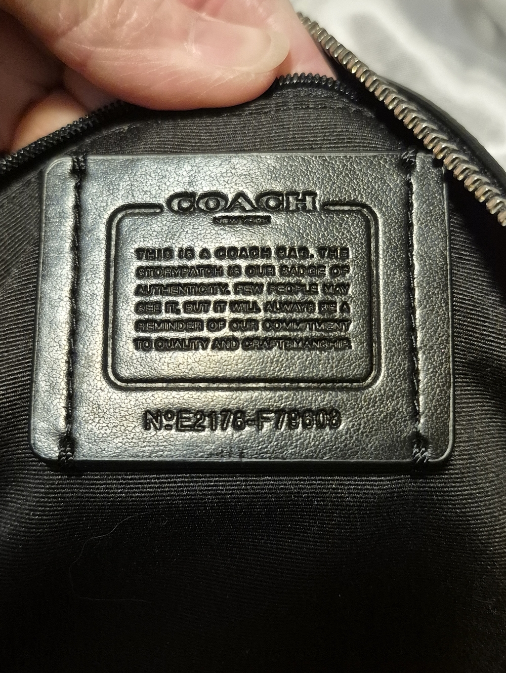 Coach Gallery Tote Black - Picture 5 of 6